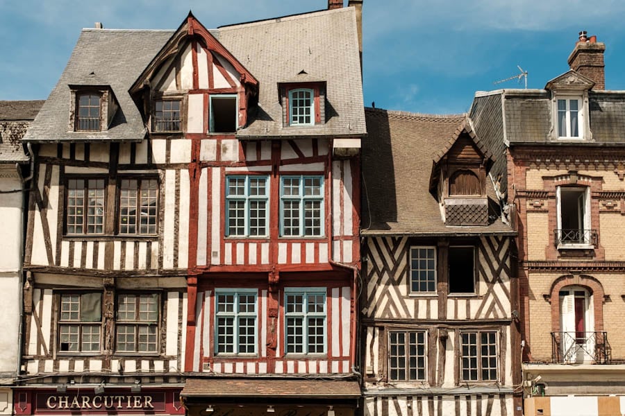 Vakwerkhuizen Pont Audemer Normandie Frankrijk - Reislegende.nl