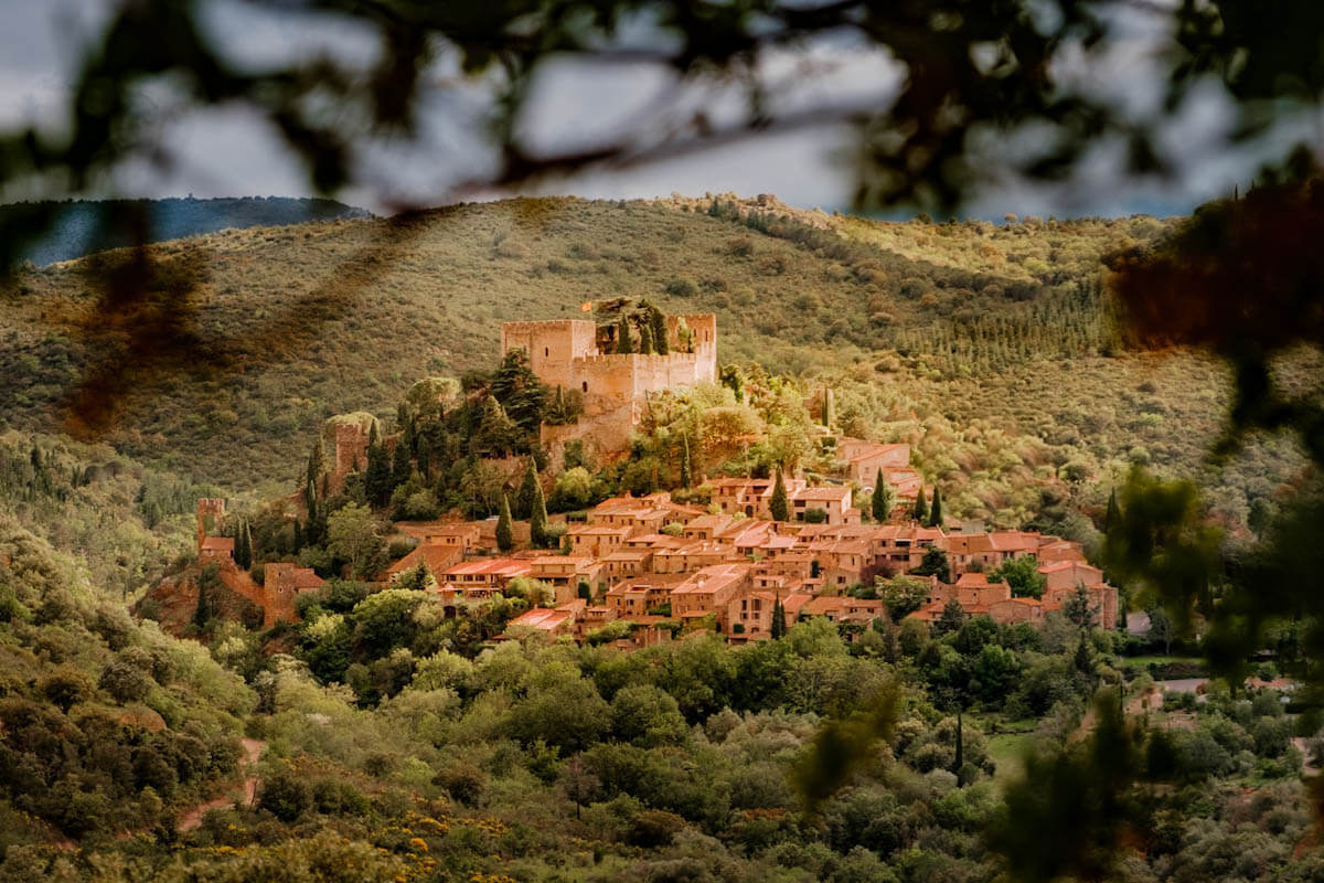 Castelnou ligging Zuid-Frankrijk Reislegende