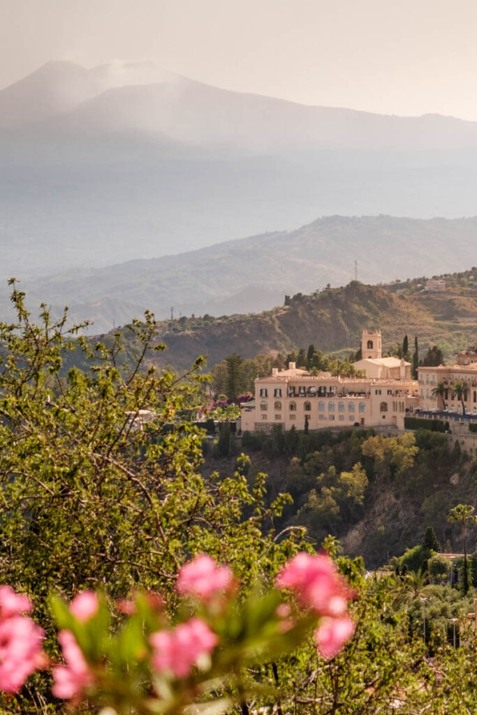 Four Seasons Hotel in Taormina op Sicilie Reislegende