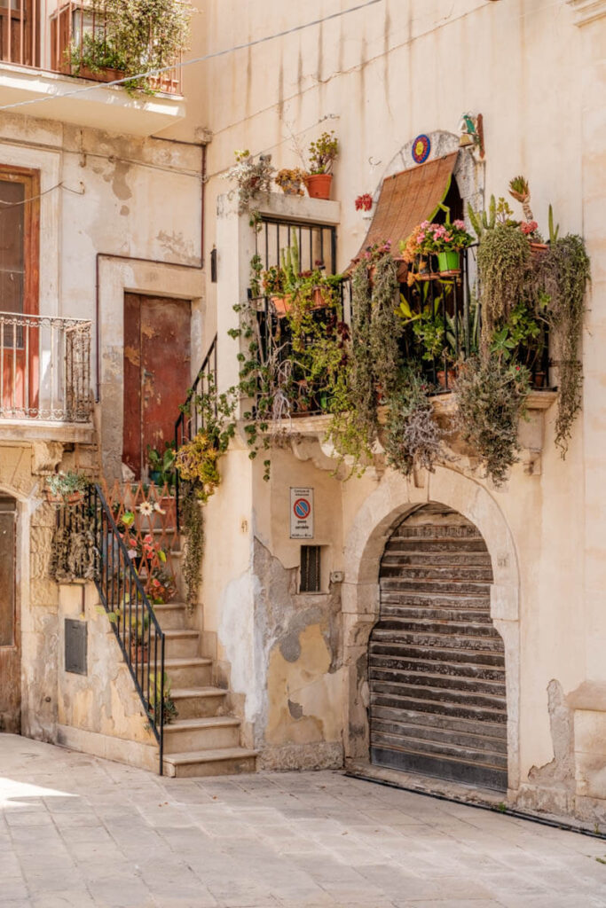 Ortigia Syracuse stadswandeling Sicilie Reislegende