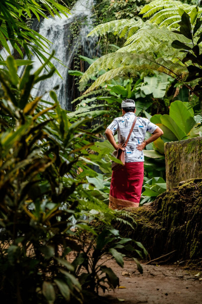 Kabupaten Tabanan Campuhan Antapan Waterfall Bali Reislegende