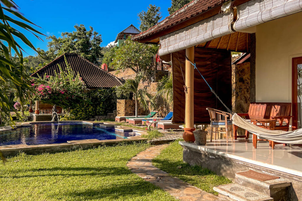 Bamboo Hill Bungalows Amed Bali Reislegende