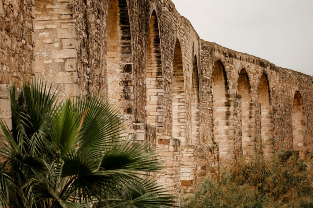 Bekir Pasha aquaduct Larnaca Cyprus Reislegende