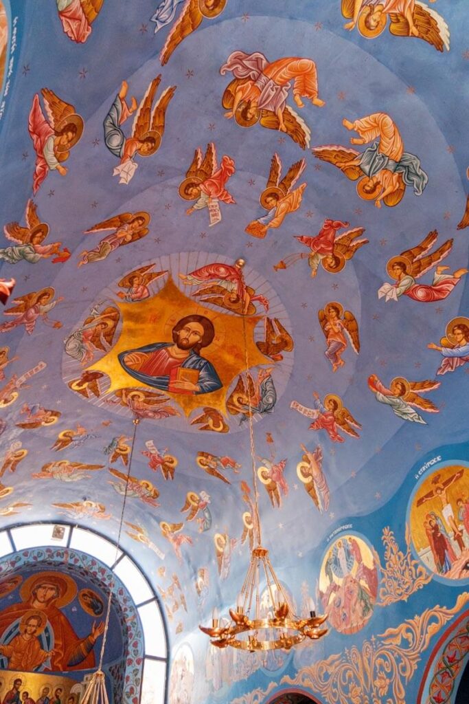 Chapel of Agios Raphael of the Rocks Pedoulas Troodosgebergte Cyprus Reislegende