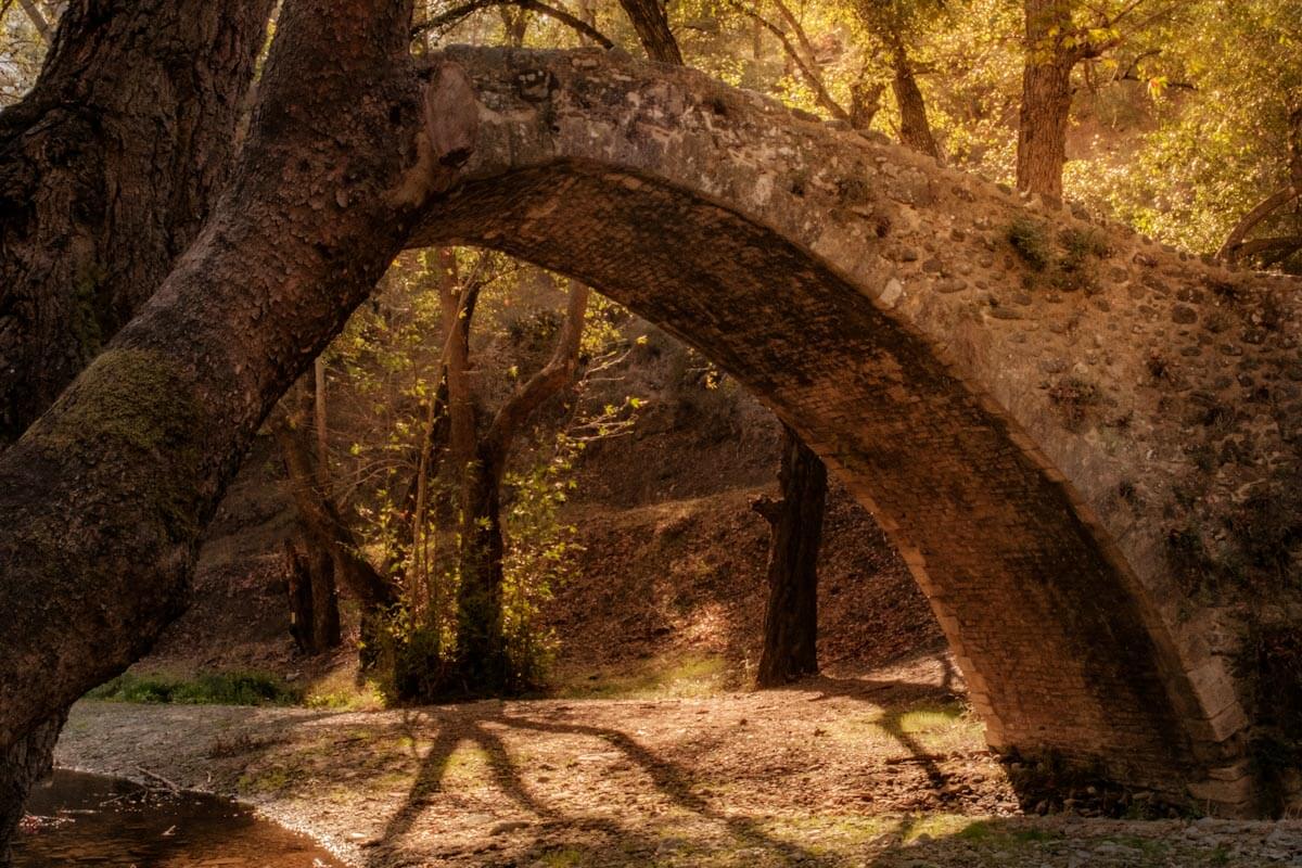 Venetiaanse bruggen op Cyprus Tzelefos Bridge